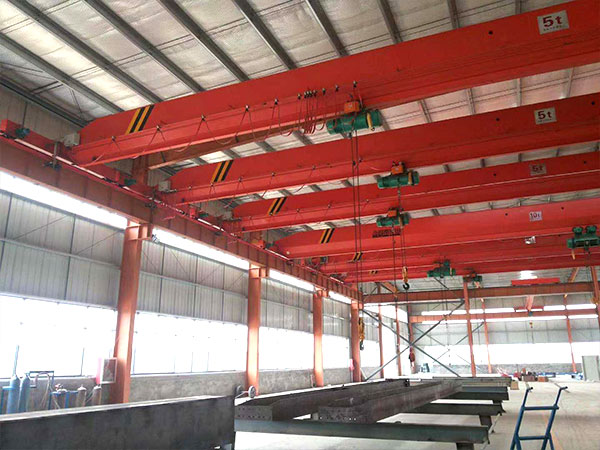 QD雙梁起重機運行原理大揭秘！